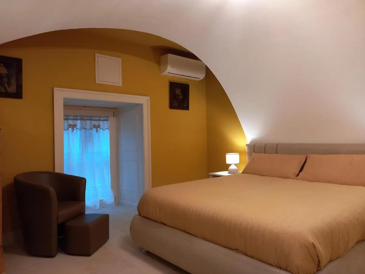 Bed and Breakfast Le Petit Palais - Neapel