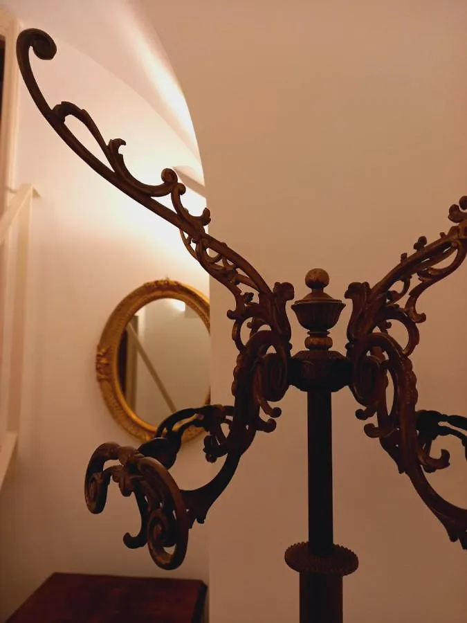 Bed and Breakfast Le Petit Palais - Neapel Italien