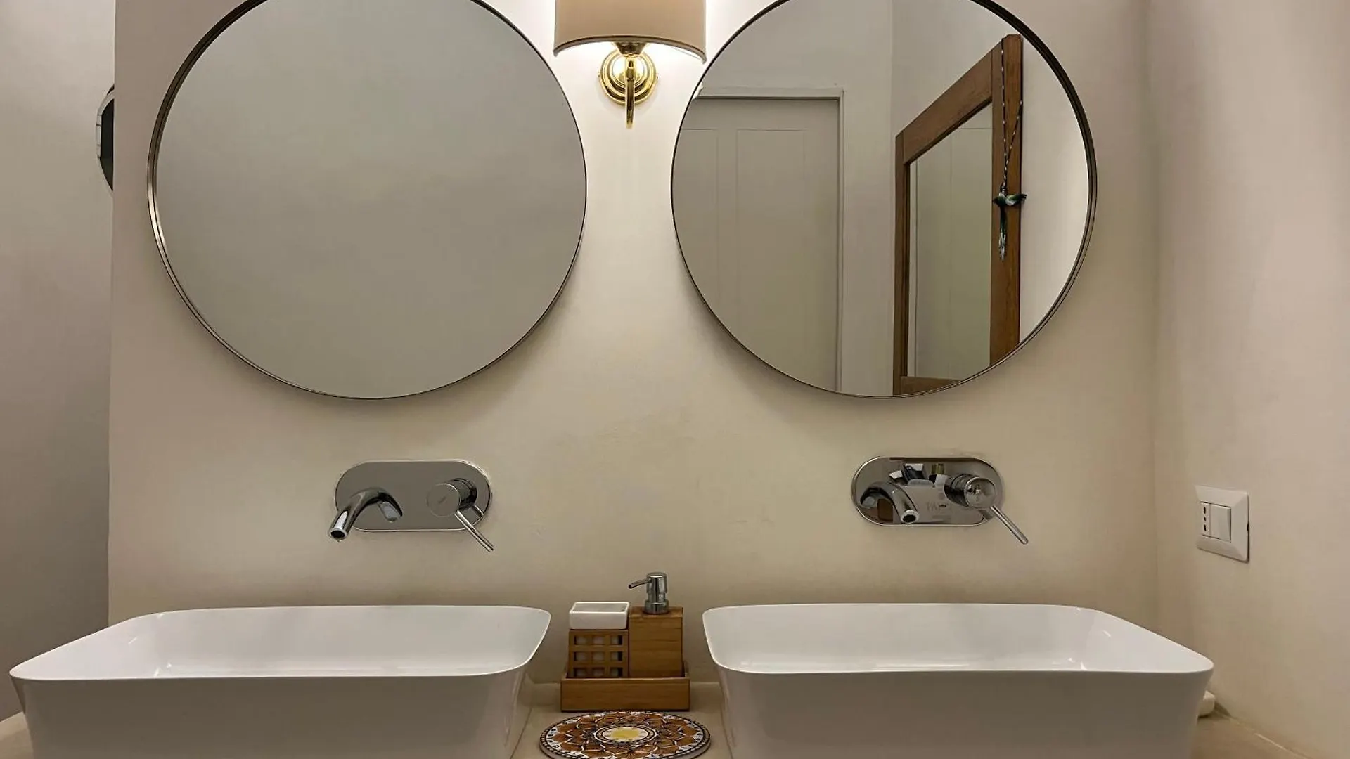 Bed & Breakfast Le Petit Palais - Naples Bed and Breakfast Italië